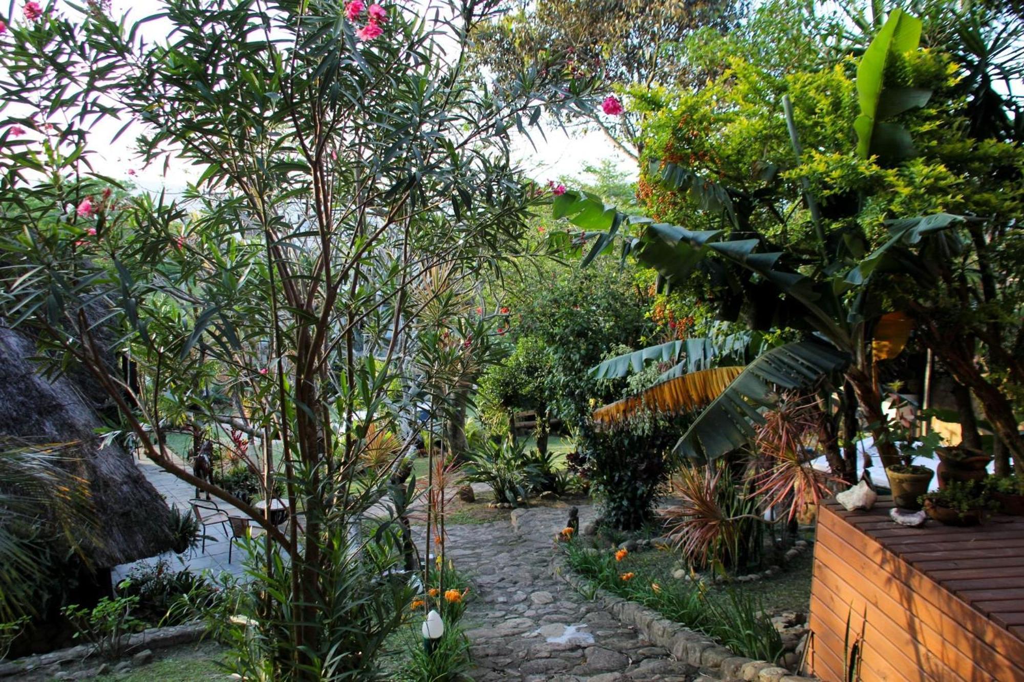 Hospedaria Noite Lunar - Imbituba Praia do Rosa Eksteriør billede